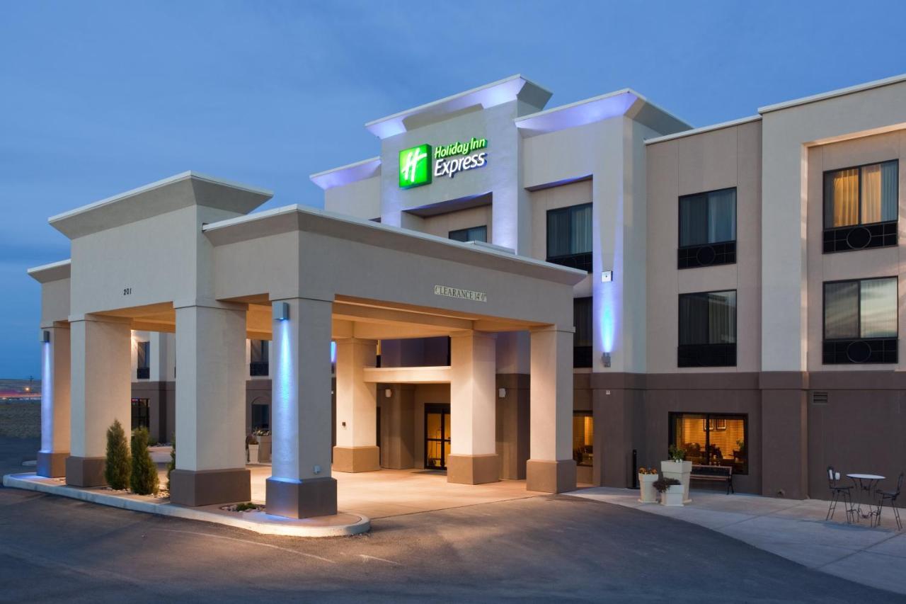 Holiday Inn Express Rawlins By Ihg Exterior foto